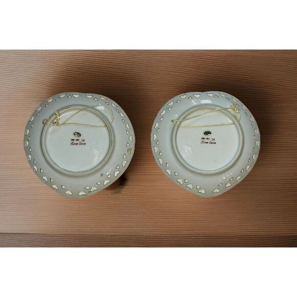 2 Norcrest Japan Porcelain NW-PC-13 Pine Cone Pattern Heart Shape Hanging Dish - Picture 4 of 4